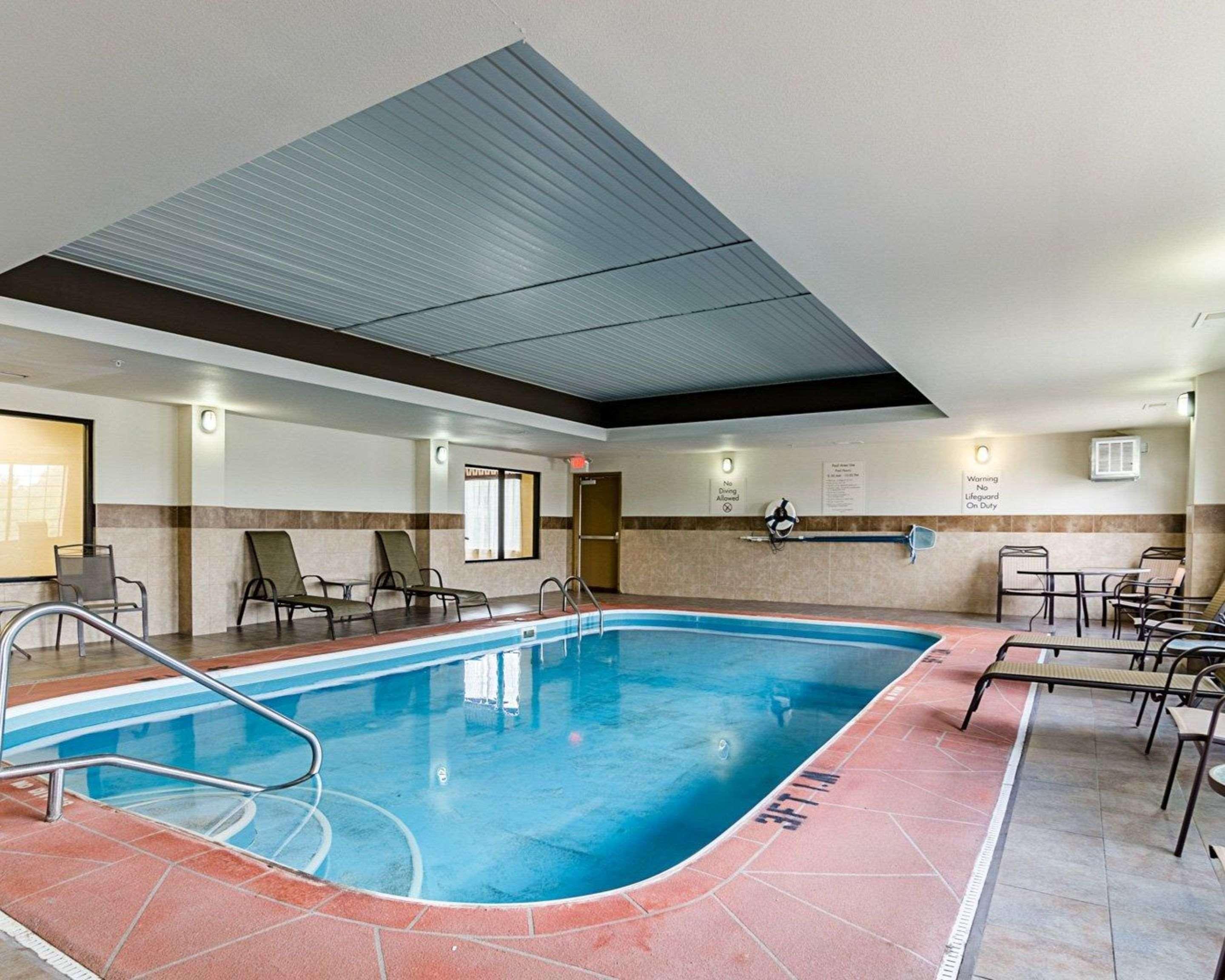 Comfort Inn & Suites Lawrence - University Area Εξωτερικό φωτογραφία