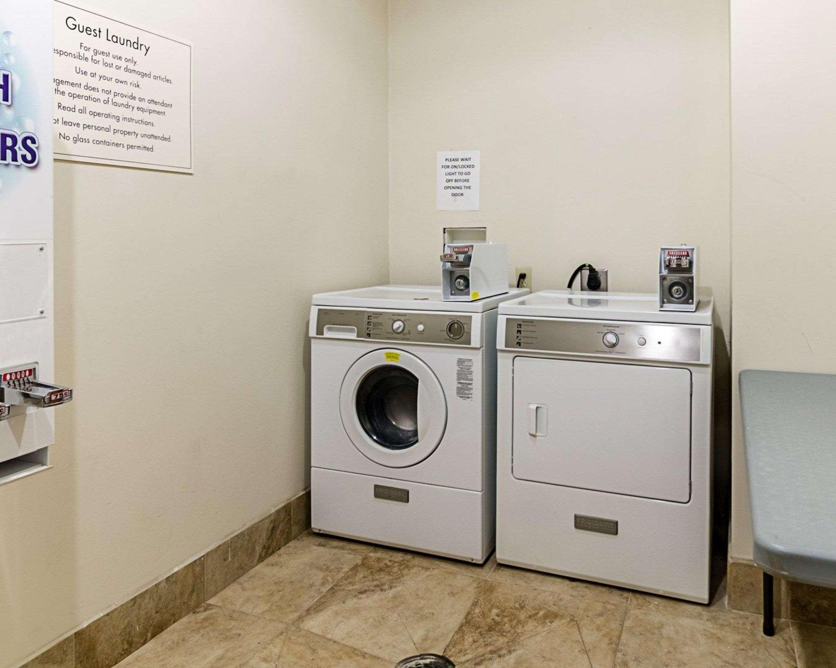 Comfort Inn & Suites Lawrence - University Area Εξωτερικό φωτογραφία