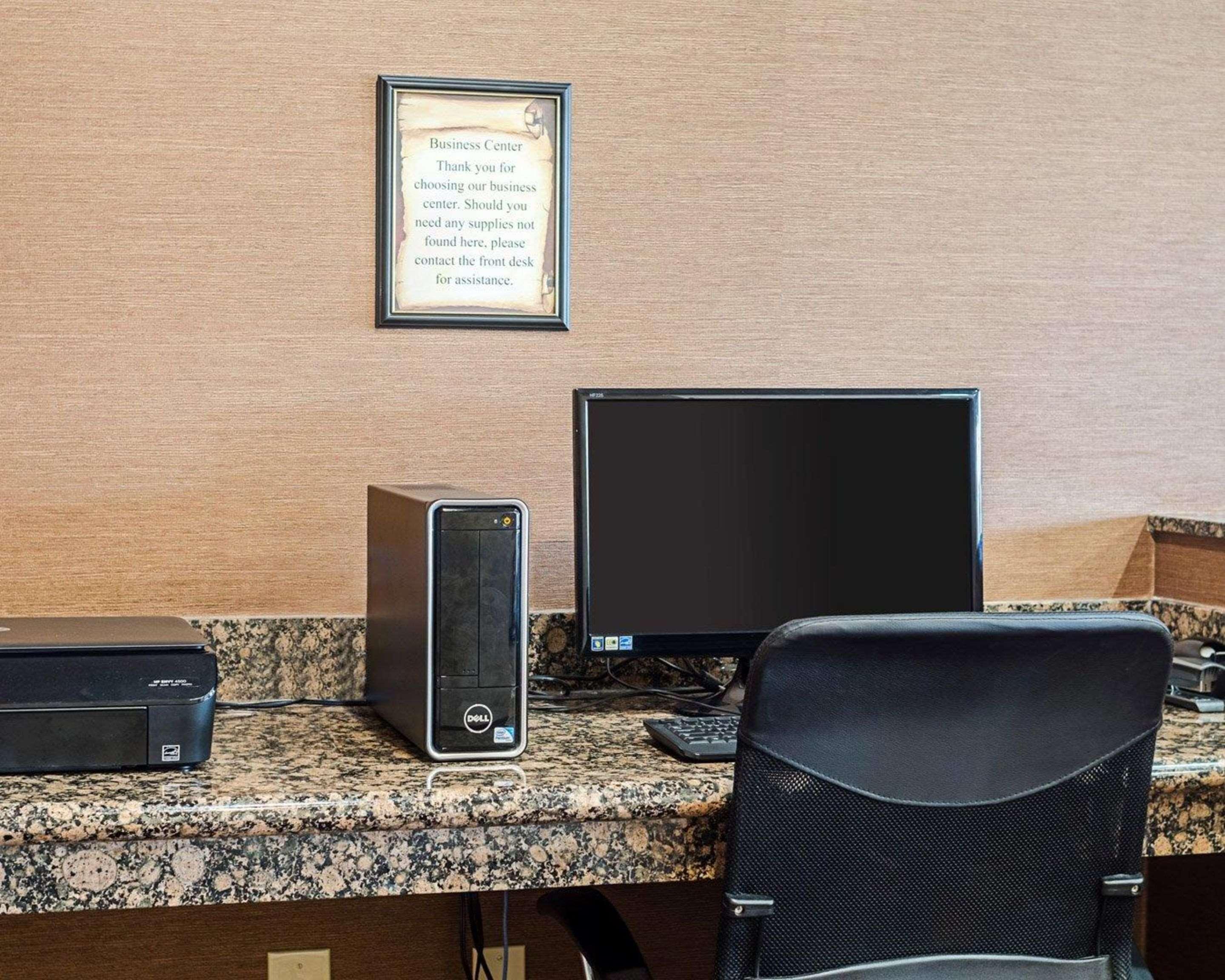 Comfort Inn & Suites Lawrence - University Area Εξωτερικό φωτογραφία