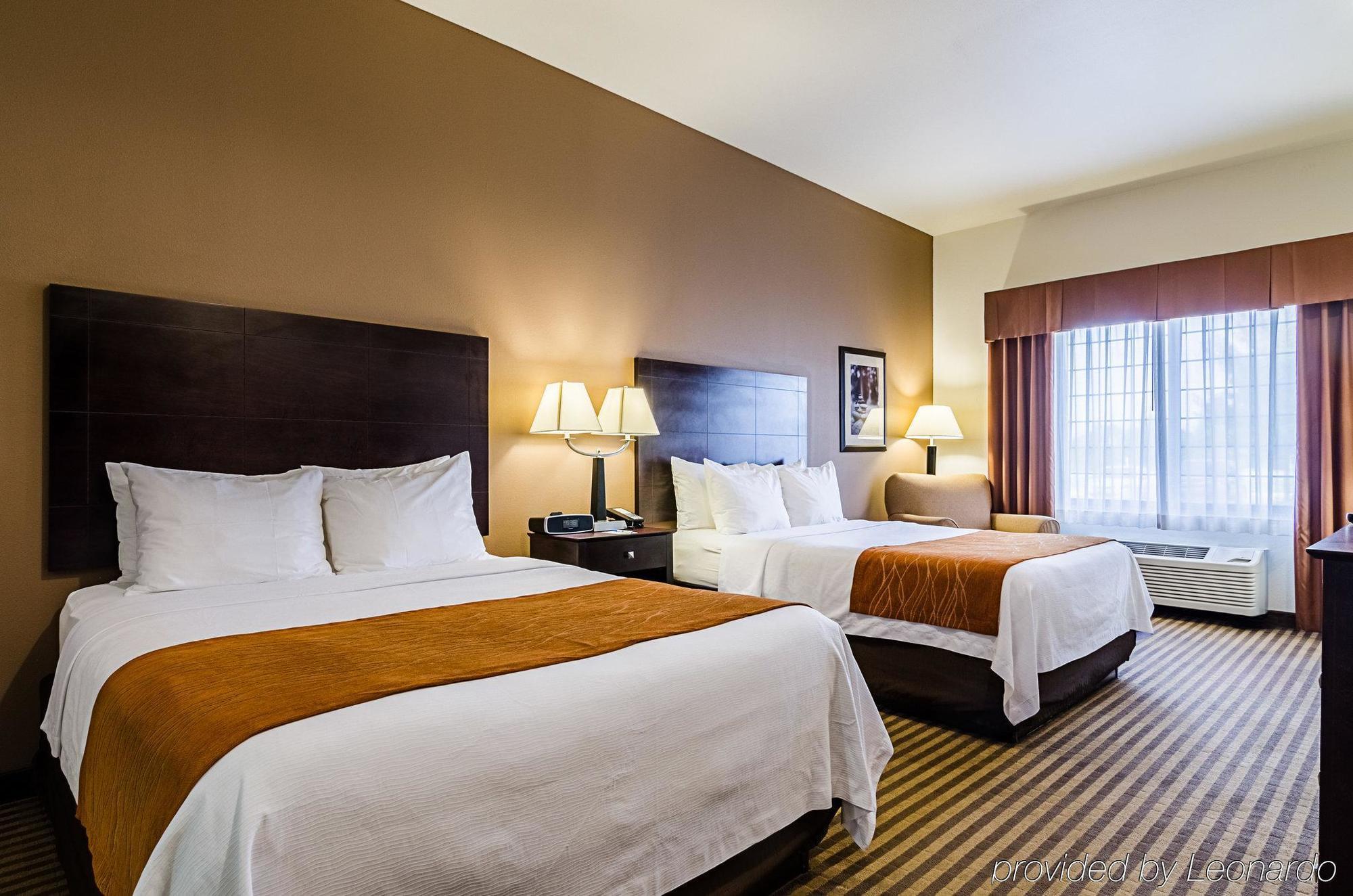 Comfort Inn & Suites Lawrence - University Area Εξωτερικό φωτογραφία