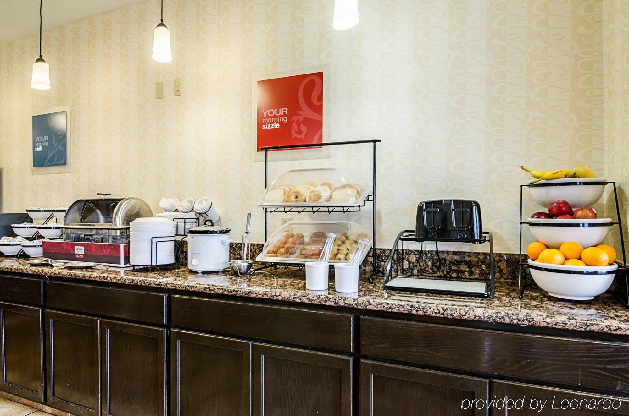 Comfort Inn & Suites Lawrence - University Area Εξωτερικό φωτογραφία